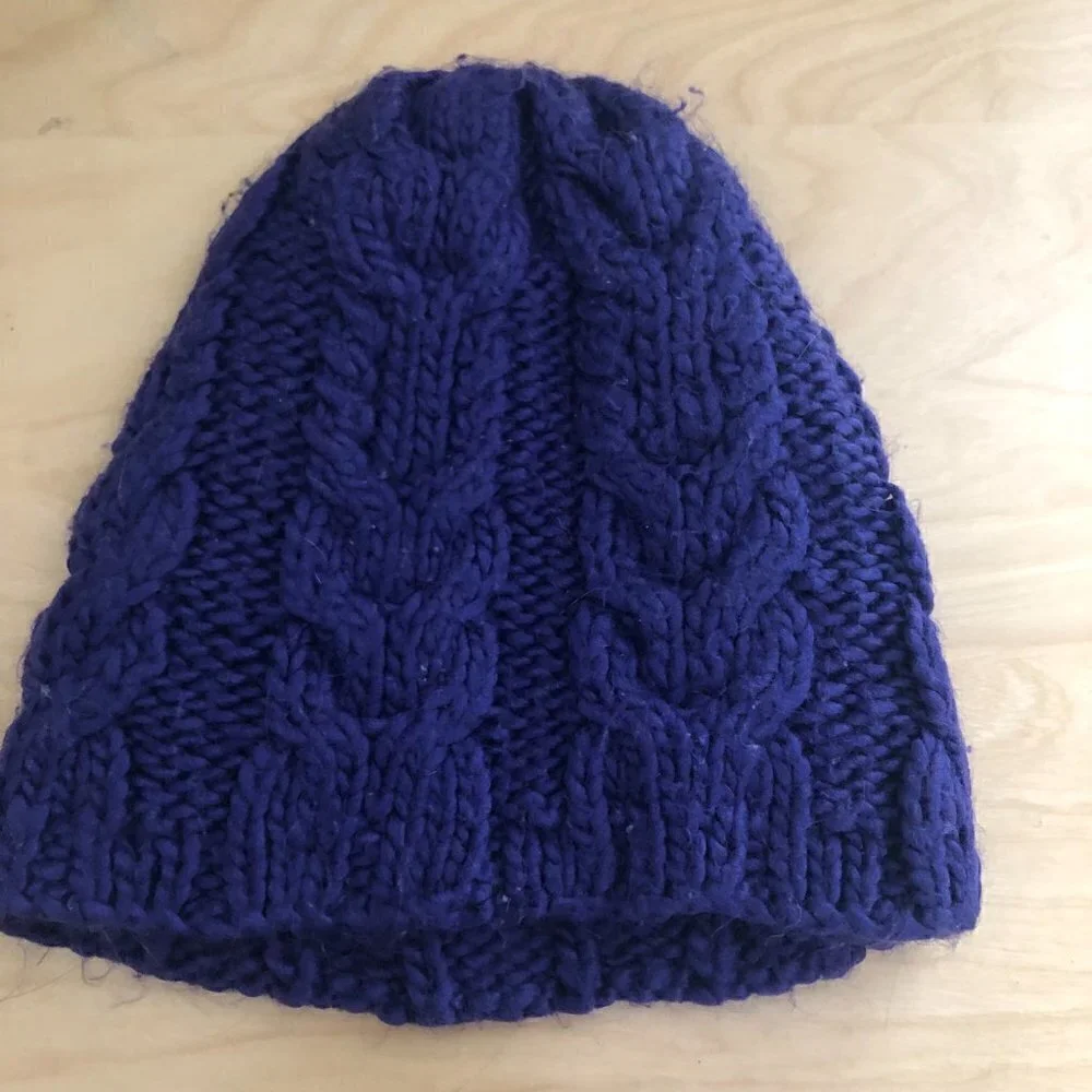 Burton Cable Knit Beanie Women's One Size Royal Purple